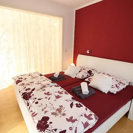 Apartment Ferienwohnung Lutz Witt Hus *